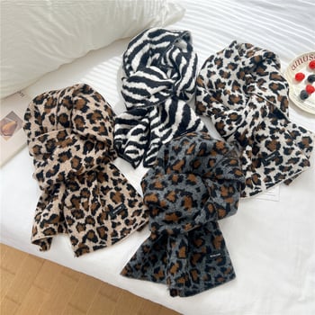 Меко плетен шал в корейски стил с леопардов принт от вълнена смес за есен и зима, модерен, универсален, топъл и подходящ за студенти.