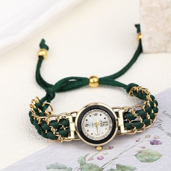 Új női karóra kis számlappal, gyémántberakással, fonott kötéllel, retró modern, visszahúzható kvarc női karóra kötéllel, már kapható.