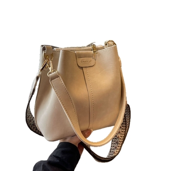 Γυναικεία τσάντα ώμου νέας σχεδίασης 2025, φθινοπωρινή τσάντα ρετρό σε στυλ bucket, casual γυναικεία τσάντα ώμου μόδας