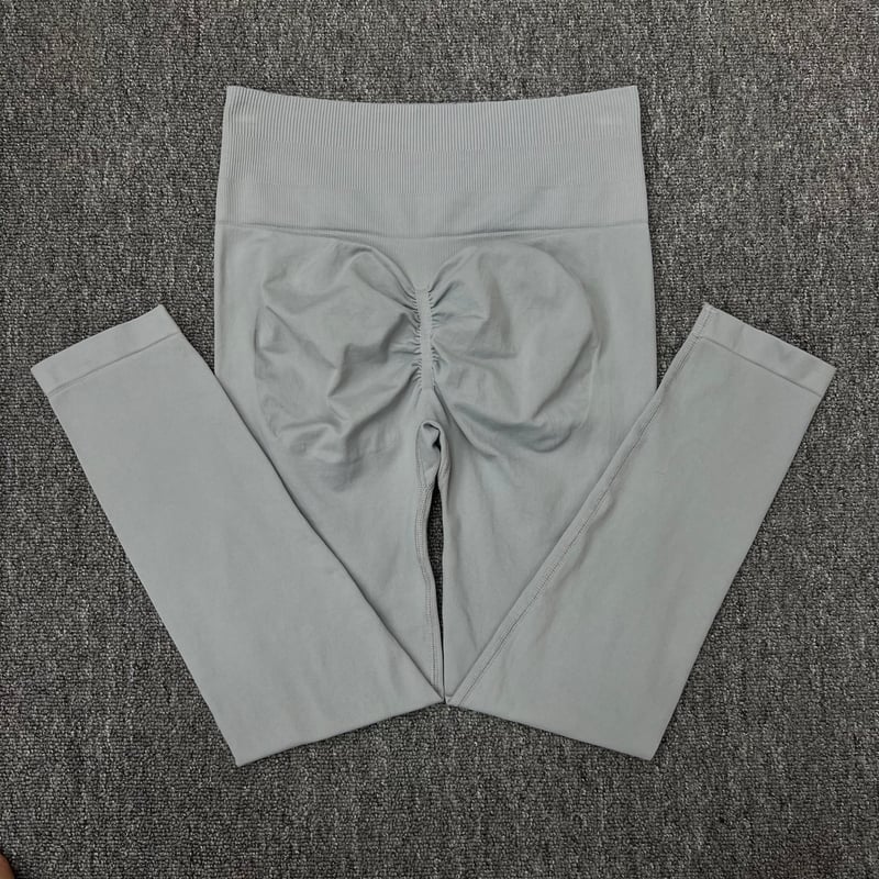 Pantaloni de yoga transfrontalieri fără cusături, cu fese în formă de piersică, fără cusături incomode, pantaloni de fitness cu talie înaltă, pantaloni sport strâmți cu elasticitate ridicată pentru femei, potriviți pentru activități în aer liber.