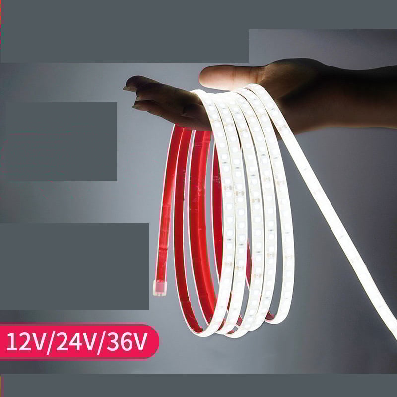 LED svjetlosna traka, 12V/24V, vodootporna za automobile i kamione, visoka svjetlina, pogodna za vanjsku upotrebu, inženjerske primjene i reklamne svjetlosne kutije.