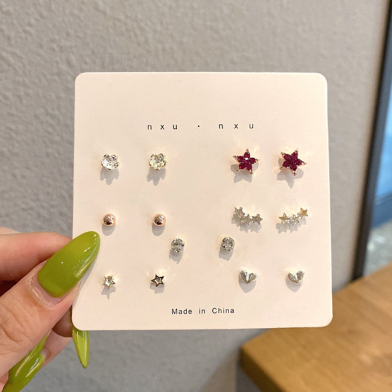 Novi set naušnica za moderne žene 2025. - jednostavni, minimalistički, svestrani, popularan stil, savršeni za spavanje - ne morate ih skidati