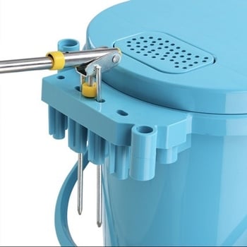 Многофункционална кофа за риболов с твърд корпус, елипсовидна форма; може да се използва и като седалка; кофа за живи риби; за риболов на рафт и в поток.