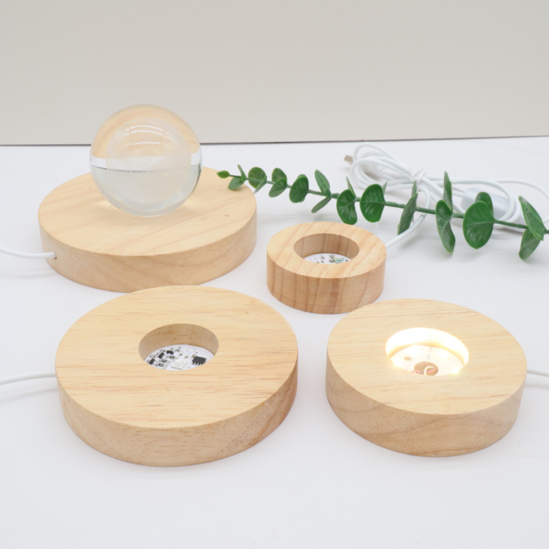 LED нощна лампа от каучуково дърво с кристална основа и USB интерфейс, дървен декоративен елемент, кръгла основа