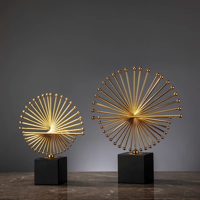 Модерен минималистичен луксозен декоративен елемент за винен шкаф, антре, бюро и офис — метална сплав, геометрична скулптура