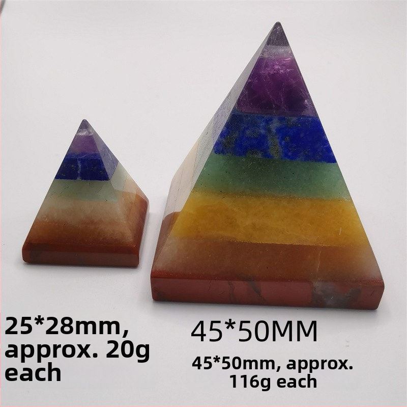 Viacfarebná kryštálová pyramída – energetický ozdobný prvok do domácnosti