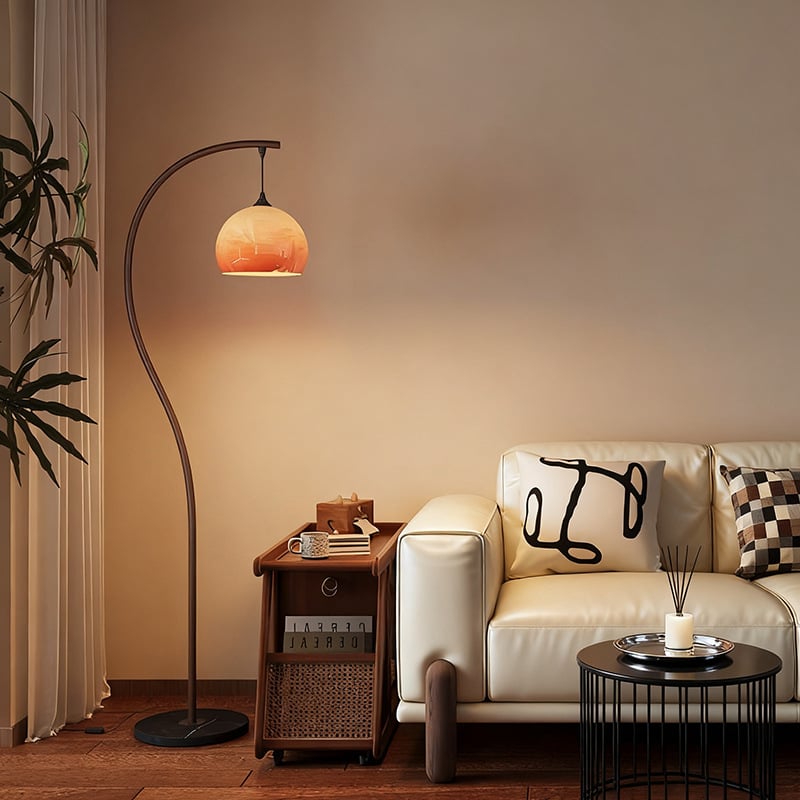 Stojaca lampa tvaru S, hnedá, vintage štýl, sklenené tienidlo, kovové telo, LED, 220V, ambientné osvetlenie do obývačky alebo spálne