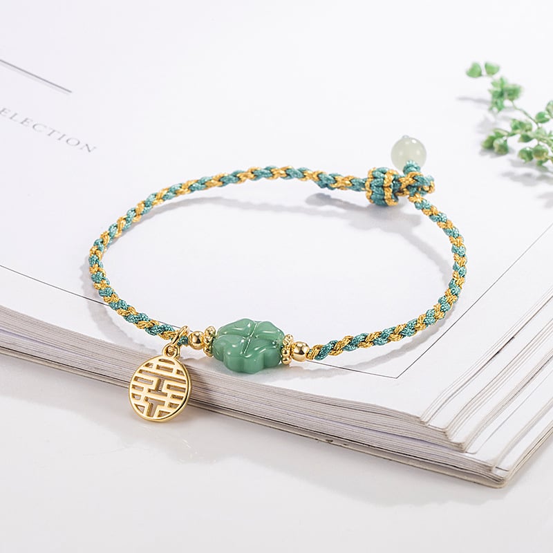 Гривна от Хетянски нефрит с късметна преплетена връзка и висулка — подарък в етнически стил