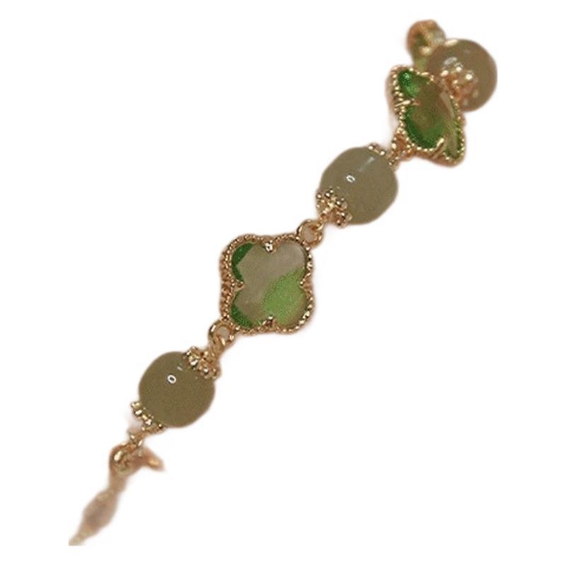 Нов естествен хетиански нефрит, гривна с издърпваща се четирилистна детелина, нишов дизайн, елегантна и минималистична.