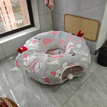 Plišani tunel za mačke s kratkom dlakom, svijetleći u tami i zatvorenim skloništem