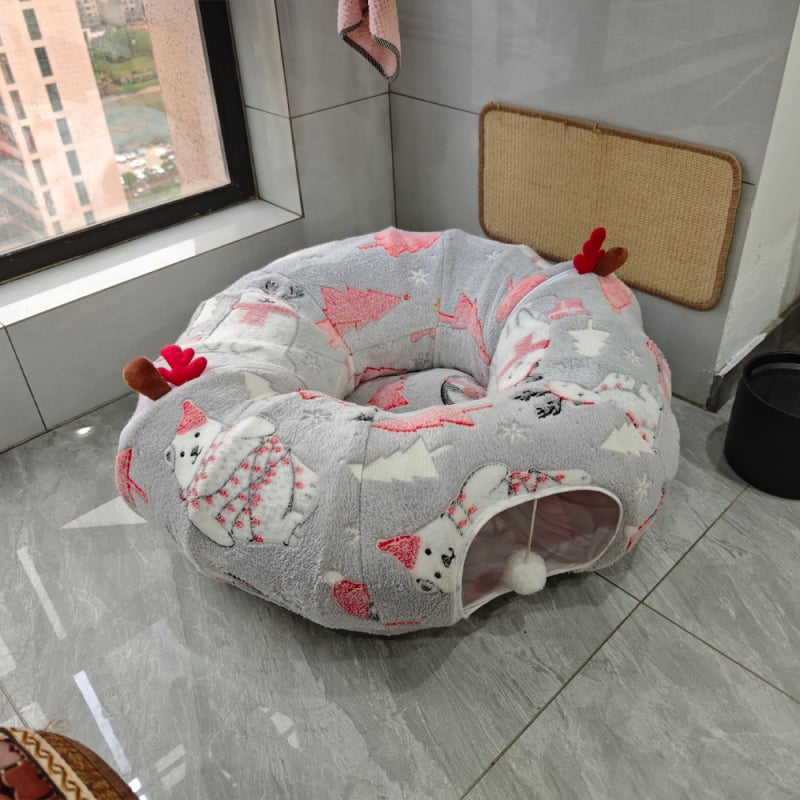 Plišani tunel za mačke s kratkom dlakom, svijetleći u tami i zatvorenim skloništem