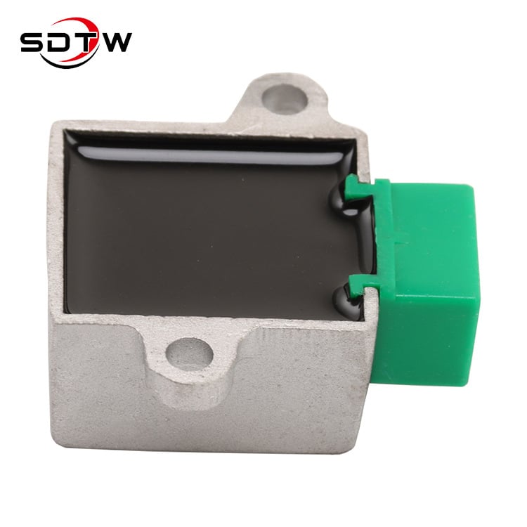 Регулатор-изправител на напрежение 14.5V за Yamaha, Can-Am, E-Ton, Polaris 50-70-90