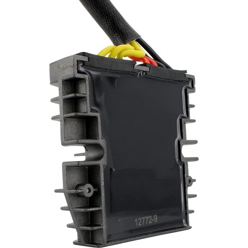 Изправител регулатор за мотоциклет Suzuki GSX-R750, TT600 и Bonneville