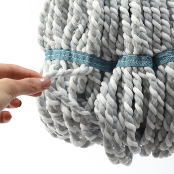 Mop s otočnou hlavou a samoodstreďovaním pre domáce použitie