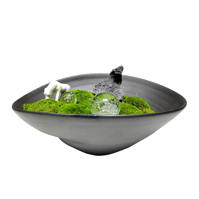 Керамична декоративна композиция с вечен мъх, керамично цвете и кон, кристална топка, височина 18 см – реквизит за фотография и домашен декор