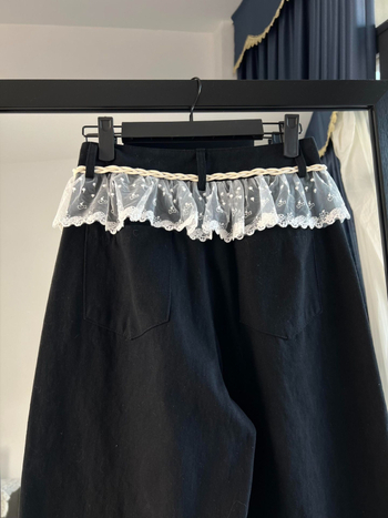Дамски дънки с дантелени панели, уникален дизайн, свободен силует, широки крачоли, дълги панталони, пролет 2025