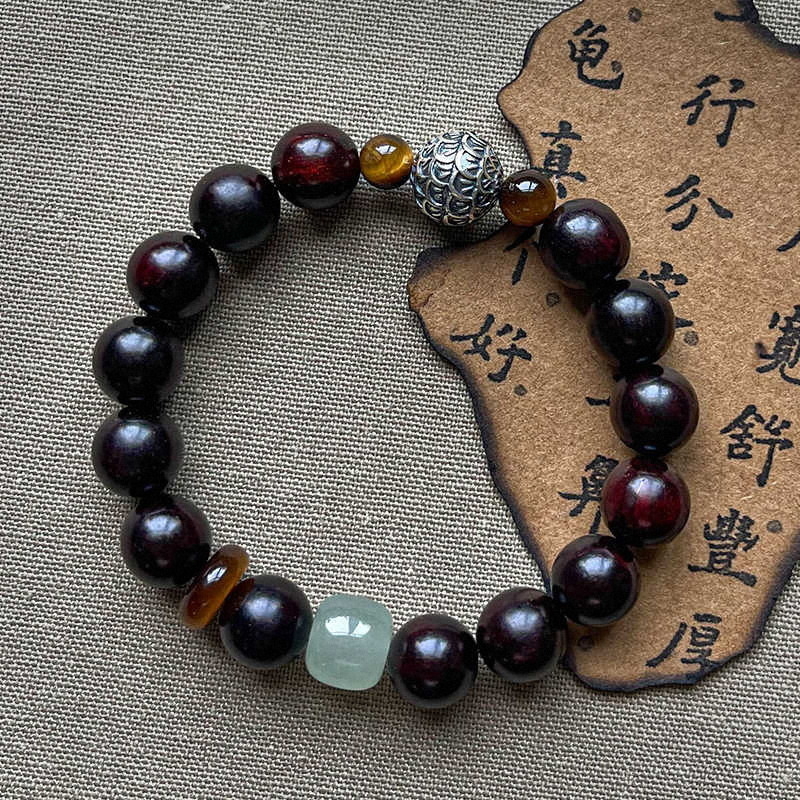 Prirodna narukvica od crvenog sandalovog drveta s perlicama tigrovog oka, drvene budističke perle, unisex