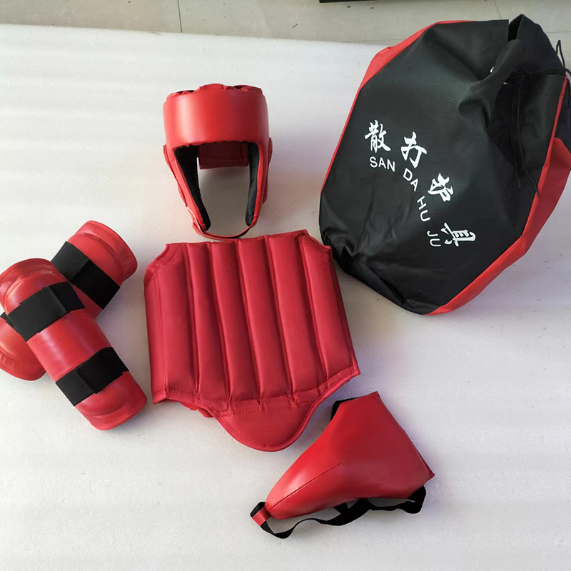 Set de protecție din cinci piese pentru box și taekwondo — protecții pentru cap, talie și genunchi, pentru copii și adulți