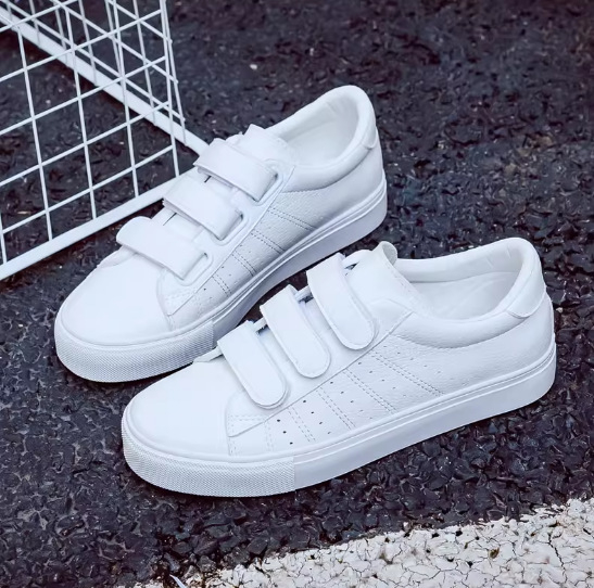Дамски бели слип-он спортни обувки с дебела подметка и Velcro - ежедневни за пролетта 2026