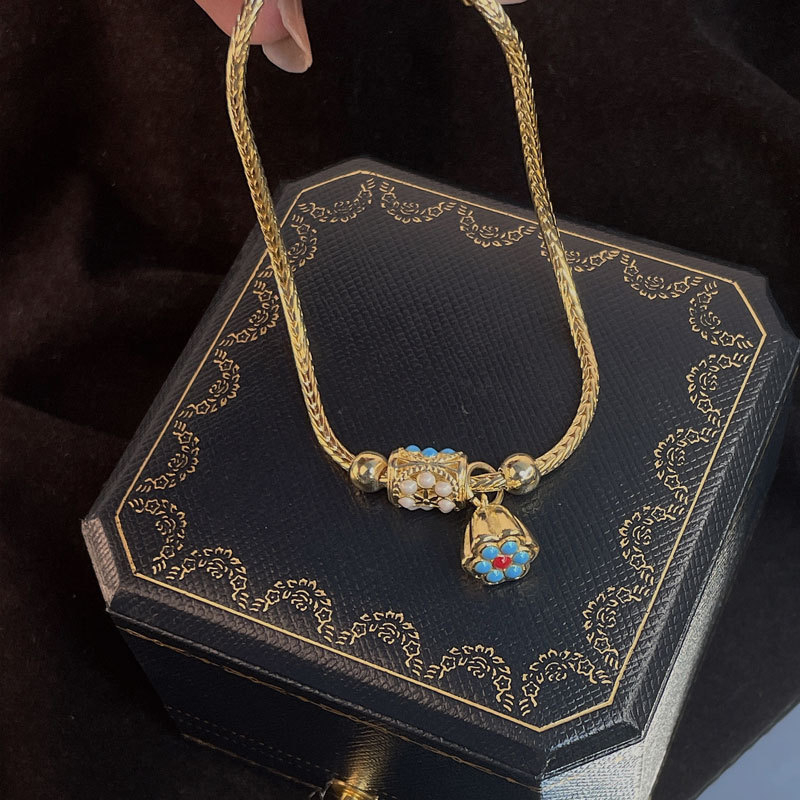 Ženski narukvica od imitiranog jadeita s zlatnim perlama, jade i turkiz, lotus motiv, srebrnasti premaz, vintage dvorski plavi lotos