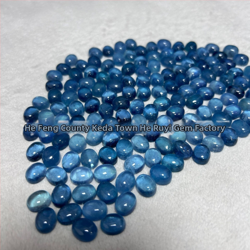 Prírodný akvamarín, oválny cabochon, voľný kameň, priehľadný, farba námornícka modrá, 9×11 mm