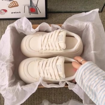 Női platformos tornacipő, kerek orrú, ultra vastag talppal, magasságot növelő, mindennapi és sokoldalú