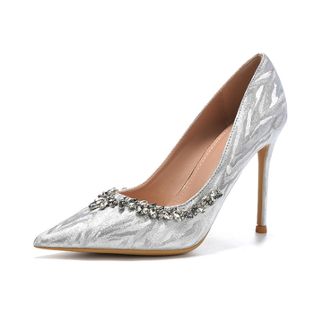Сватбени обувки с тънък ток, заострен нос и кристална верижка, шампаненоцветни, елегантни и универсални булчински високи обувки