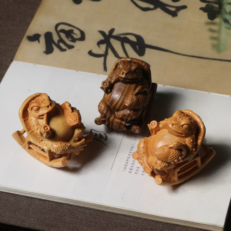Жаба от зелено сандалово дърво, едночастова резба, декоративна фигура за бюро