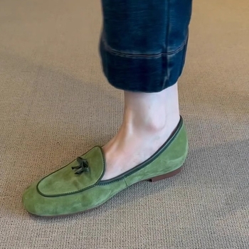 Ženski nubuk loafers s mašnicom, podstava od ovčje kože, skrivena visina, udobne slip-on cipele