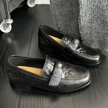 Valódi bőr loaferek, slip-on, laza brit stílusú női cipők, bőr felsőrész, alacsony nyílású vamp és középmagas sarok (3–6 cm), tavasz 2025