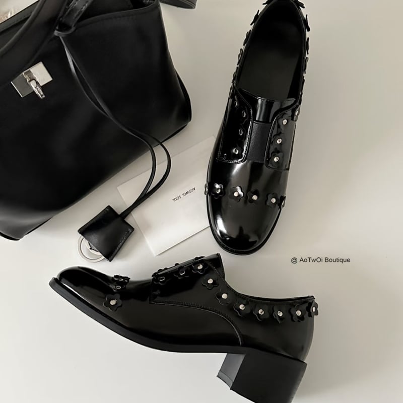 Női bőr loaferek – slip-on, francia retro stílus, brit hatás, vastag sarok