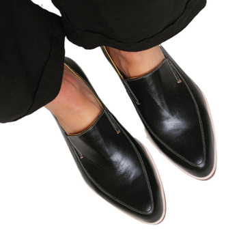 Női mindennapi slip-on cipő alacsony sarkú, kerek orr, PU felsőrész, méretek 40–43