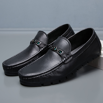 Férfiaknak készült természetes bőrből készült loaferek, ultra-soft slip-on, hétköznapi cipők tavasz 2026