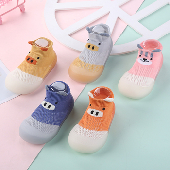 Дишащи обувки за прохождане за бебета и деца с мрежеста горна част, антихлъзгащи, карикатурен дизайн за пролет-лято-есен