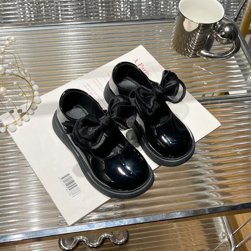 Обувки принцеси за момичета, пролет 2025, модерен дизайн с панделка, удобни кожени обувки с велкро