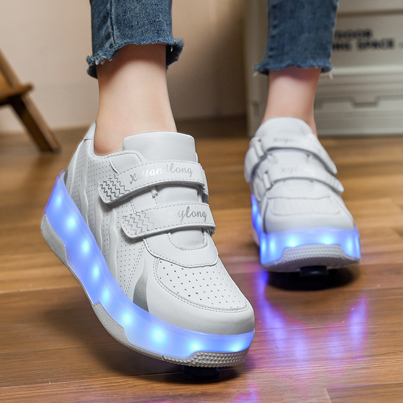 Дишащи детски обувки-ролери с четири скрити колела