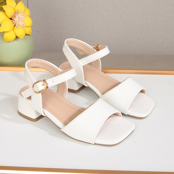Детски сандали с квадратен нос и каишка с една пряжка, модерен стил, дебел ток, за момичета, 2026 нов модел