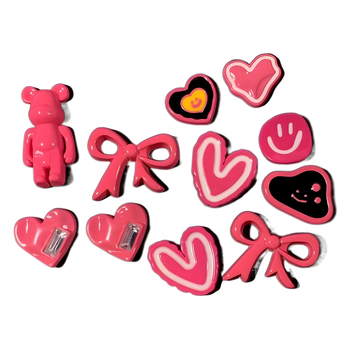 Crocs аксесоари: копчета за обувки с мече, сърце и панделка в розово и тъмно розово