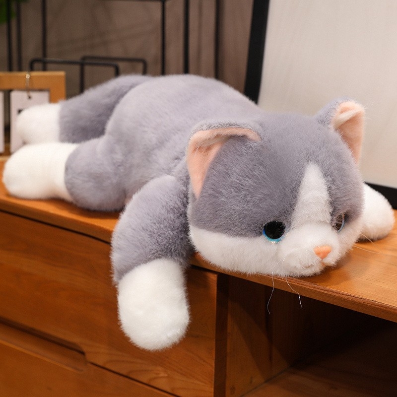 Settutu лежащо котенце плюшена играчка, сладка котешка кукла, реалистично коте, подарък за рожден ден