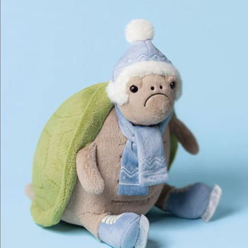 Timmy Turtle - плюшена успокояваща играчка за деца с зимна ски тематика и коледна атмосфера