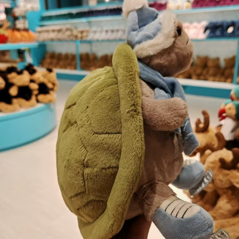Timmy Turtle - плюшена успокояваща играчка за деца с зимна ски тематика и коледна атмосфера
