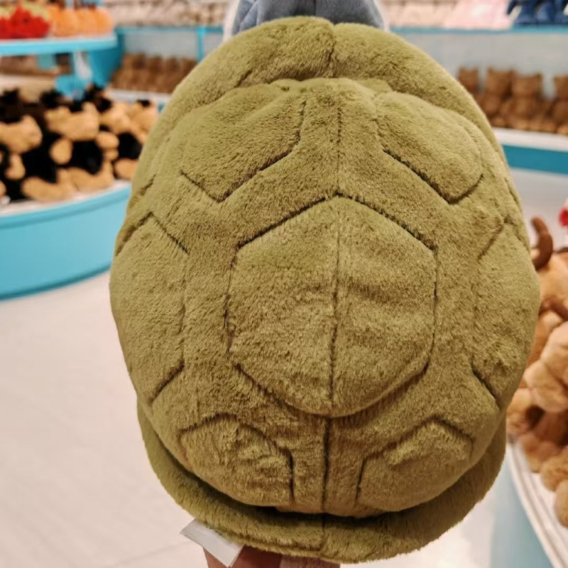 Timmy Turtle - плюшена успокояваща играчка за деца с зимна ски тематика и коледна атмосфера