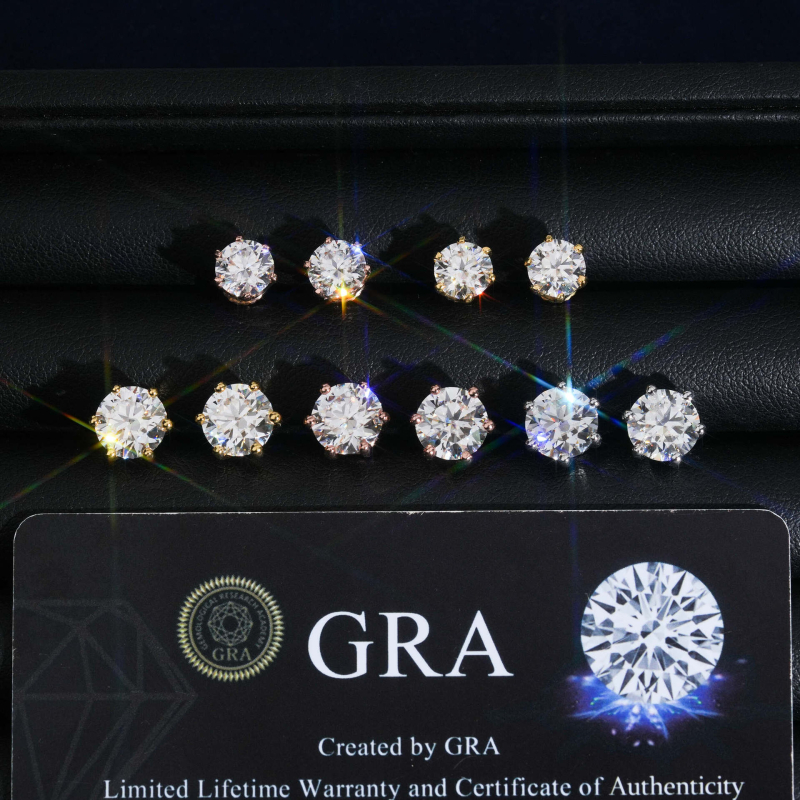 Сребърни обеци S925 с мозанит VVS, кръгла форма, шест-зъбна настройка, унисекс