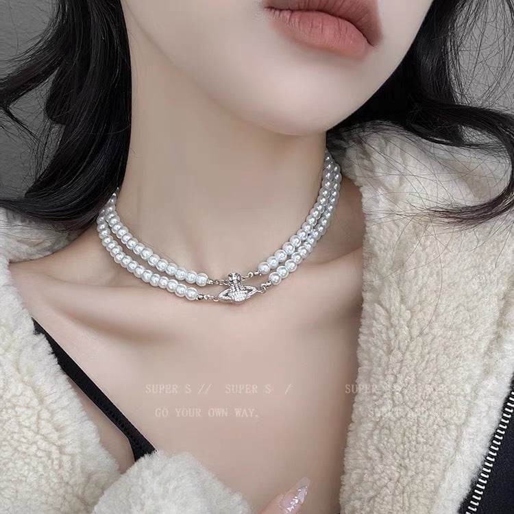 Dvostruko slojevita ogrlica s perlama u obliku Saturna – lagani luksuzni choker za žene