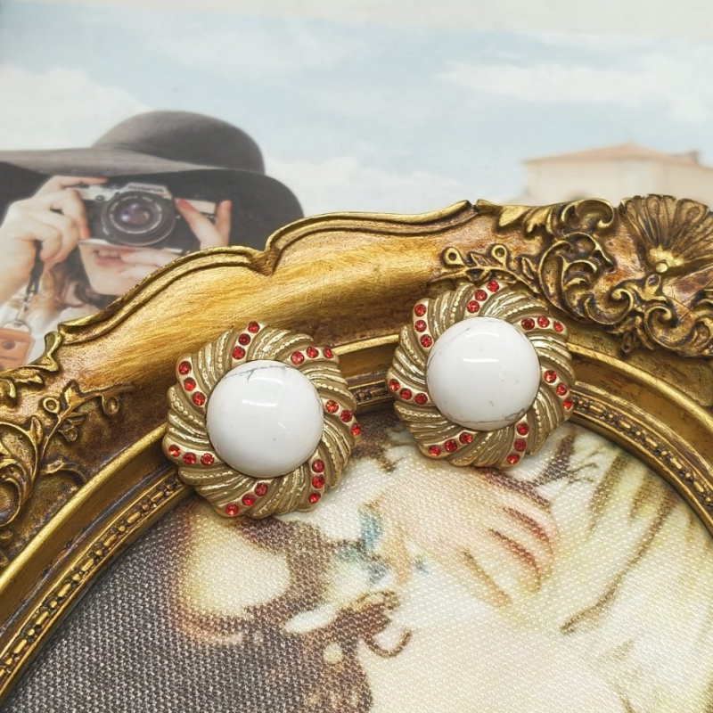 Винтидж стил, обеци с естествени камъни, 925 сребърен щифт, висока изработка, лек лукс