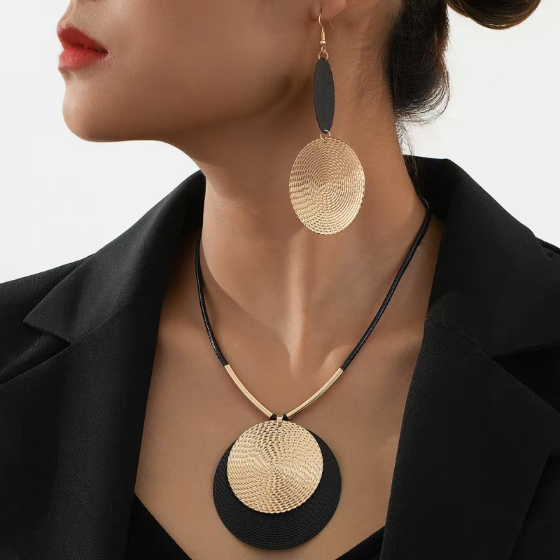Geometrijski metalni set naušnica i ogrlice, dugi, elegantni i svestrani za svakodnevnu upotrebu
