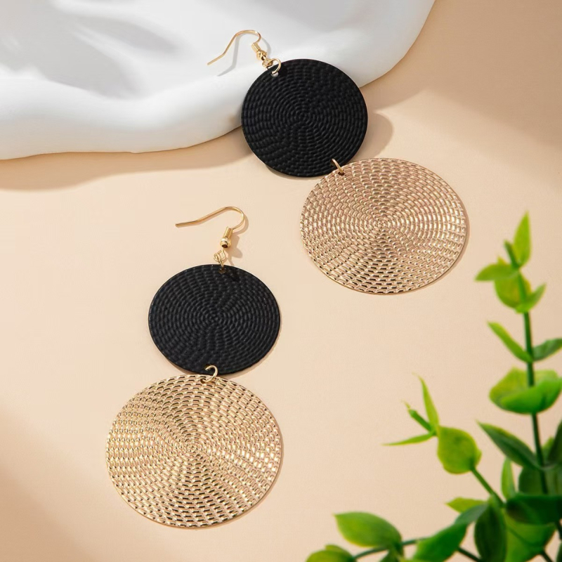 Geometrijski metalni set naušnica i ogrlice, dugi, elegantni i svestrani za svakodnevnu upotrebu