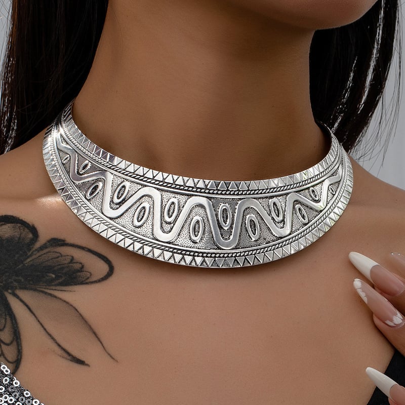 Κολιέ chok­er σε στυλ μόδας Ευρώπης και Αμερικής, τολμηρό ρετρό σχέδιο χιπ-χοπ, μοναδικό και κομψό