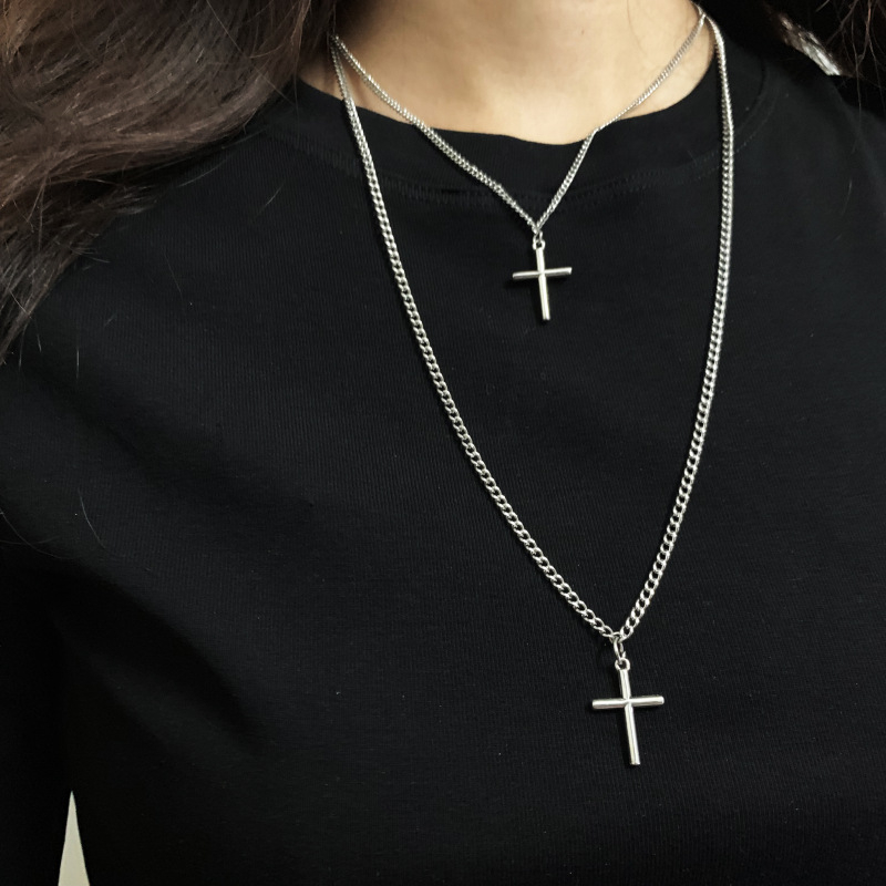 Geometrijska ogrlica s križem i uvijenim lancem, jednostavan unisex dizajn, podesiva duljina 21–50 cm, legura nakit