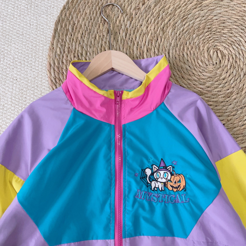 Бродирано цветово-блокирано лятно дамско яке за защита от слънцето, свободна кройка, подплатено